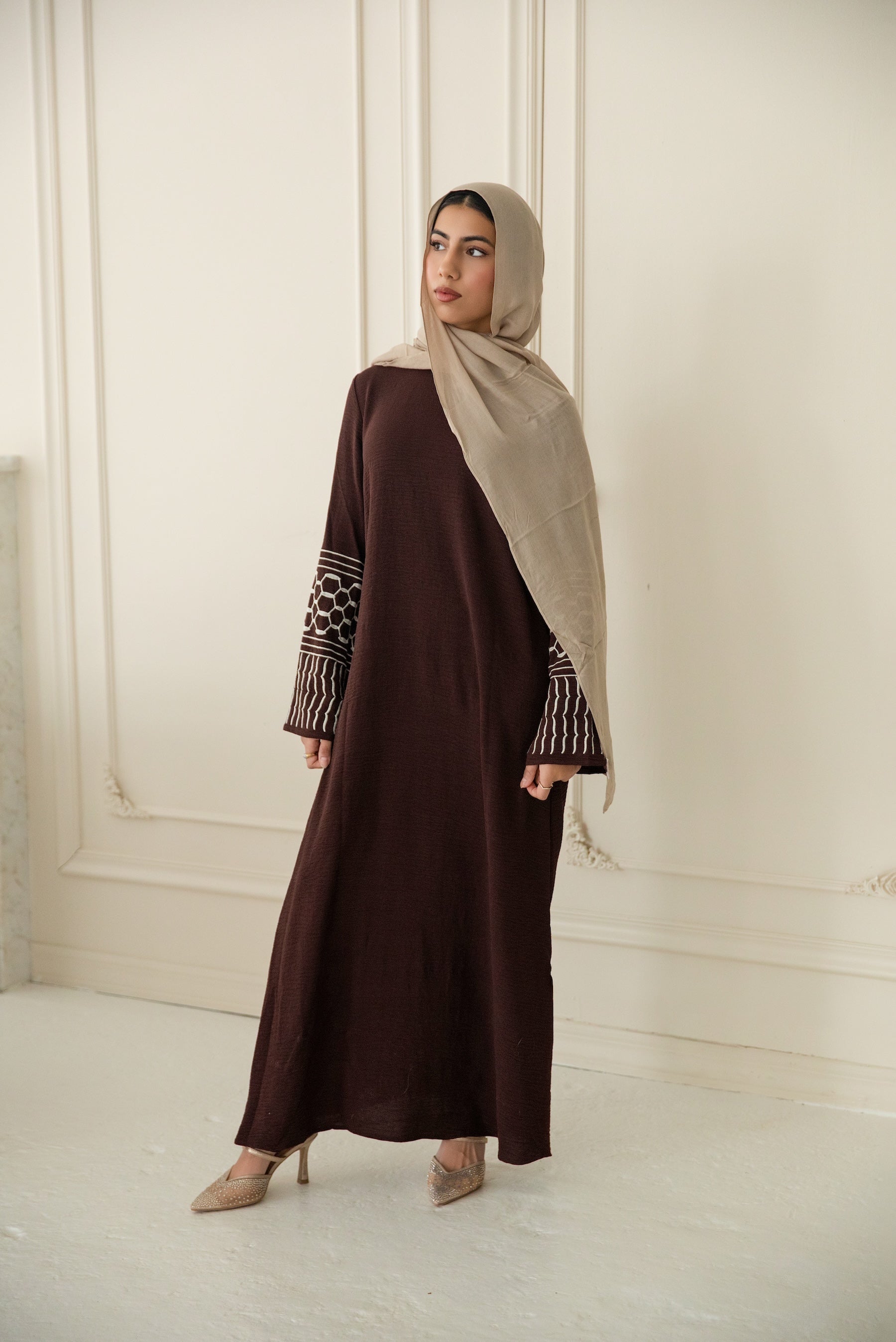 Najat Keffiyah Abaya - Toasted Mocha