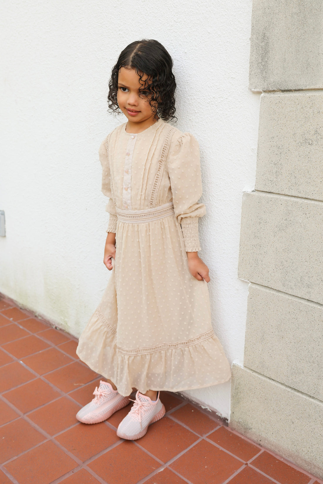 Mini Husna Embossed Maxi - Sand