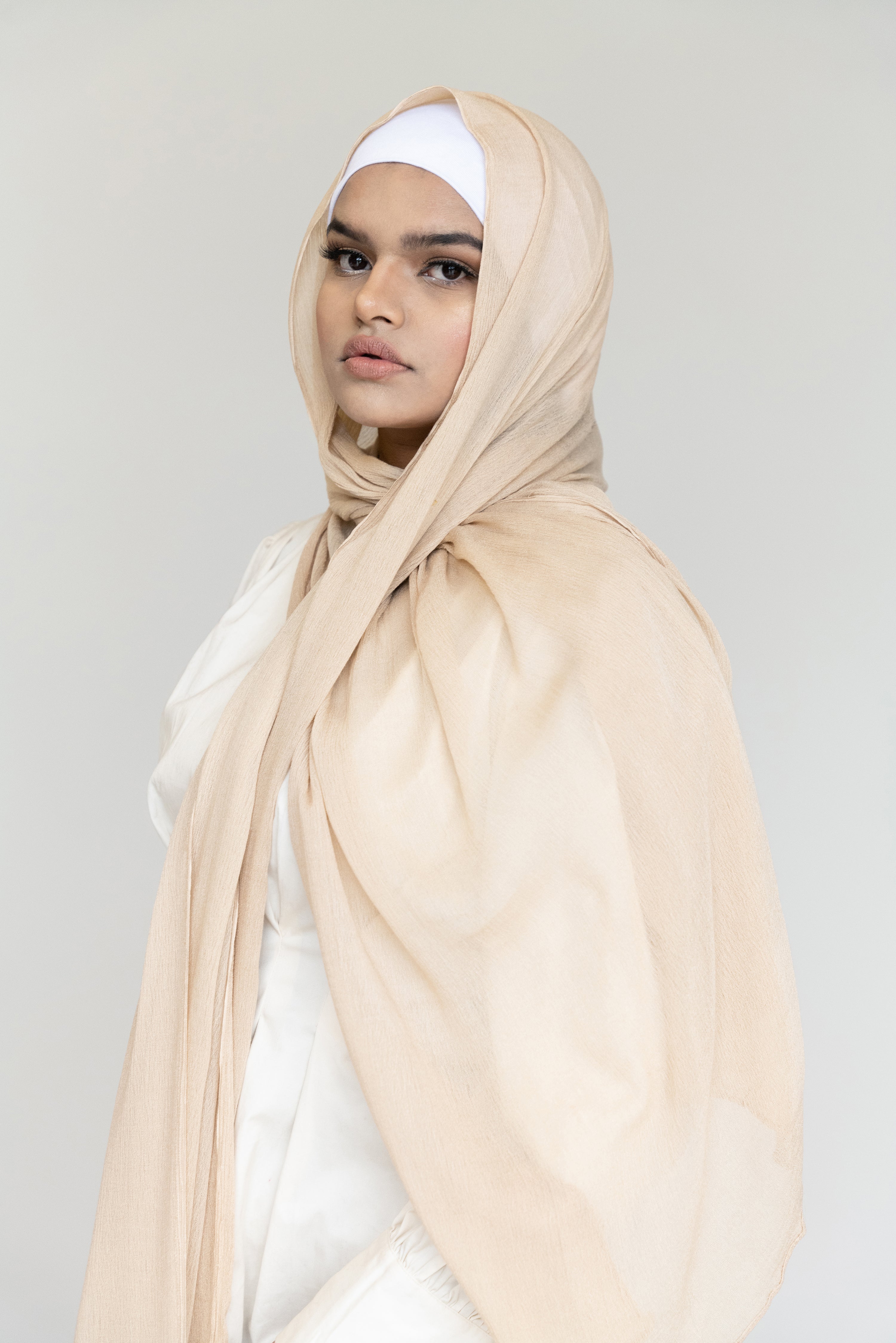 Devon Cream Premium Rayon