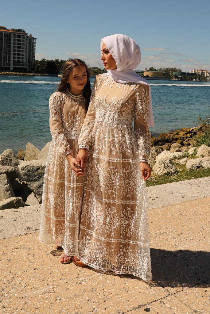 Mini Avery Lace Maxi Dress - Chai Tea Latte