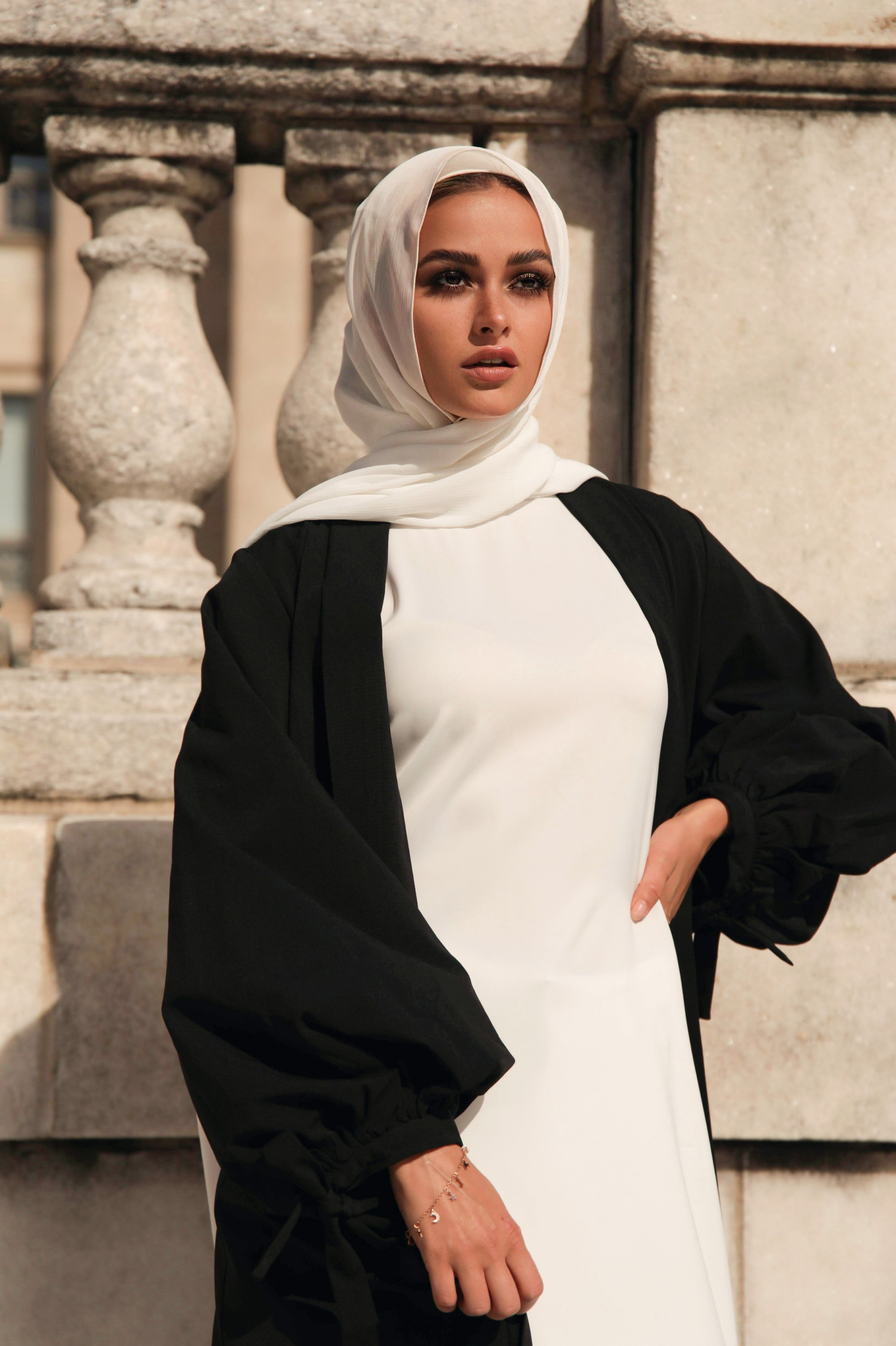 Vera Wrap Abaya - Onyx Black