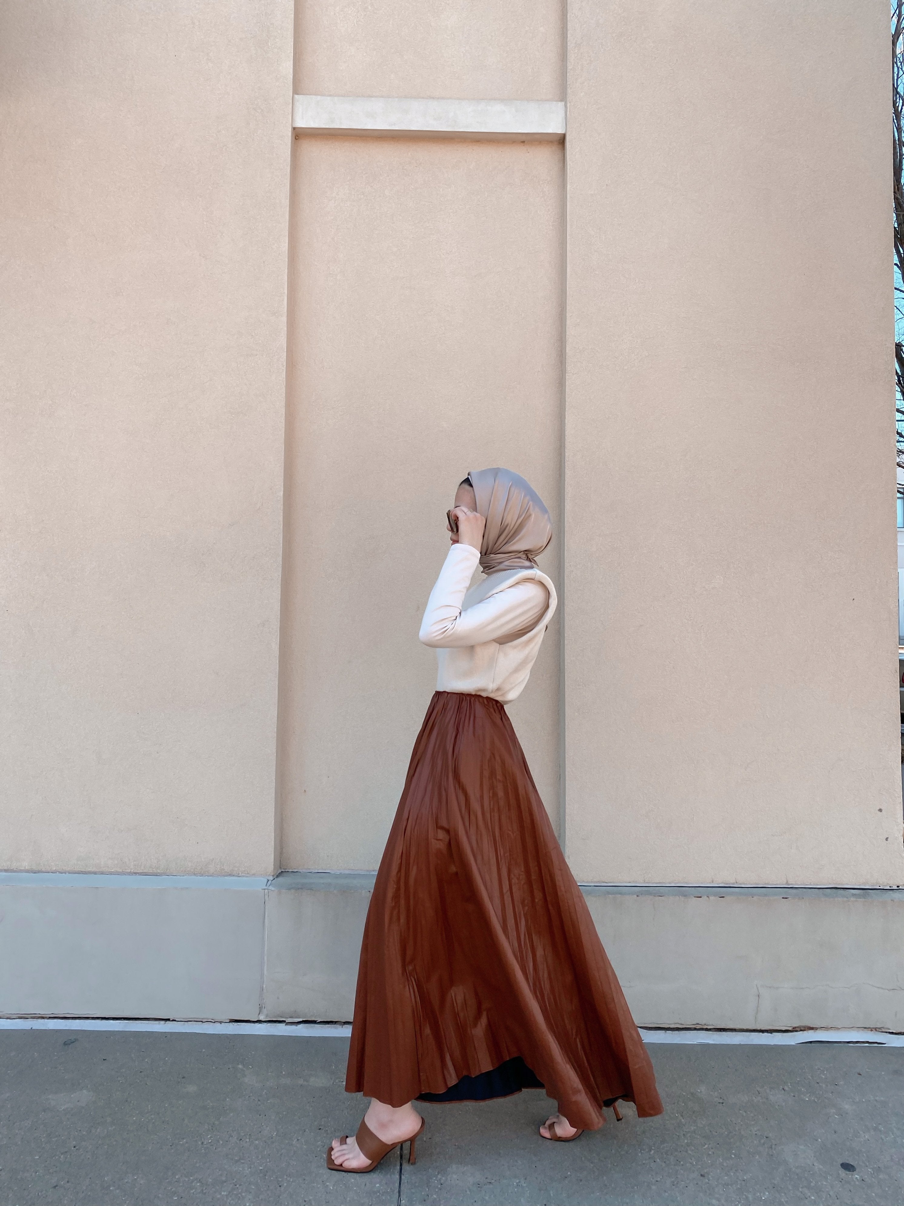 Waldorf Leather Pleated Maxi Skirt-Niswa Fashion