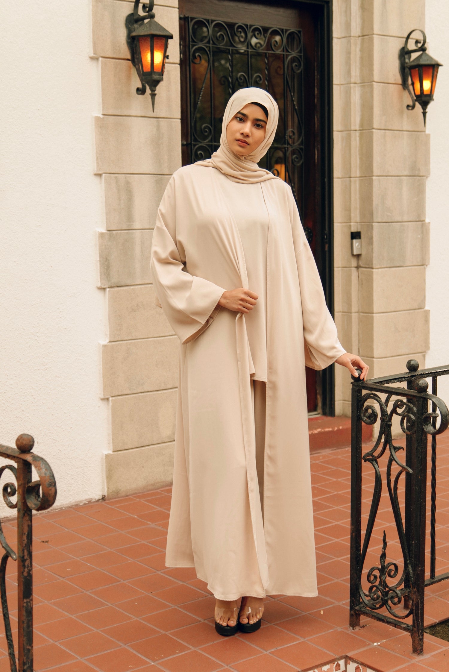 Serene Three Piece Abaya Matching Set - Bisque