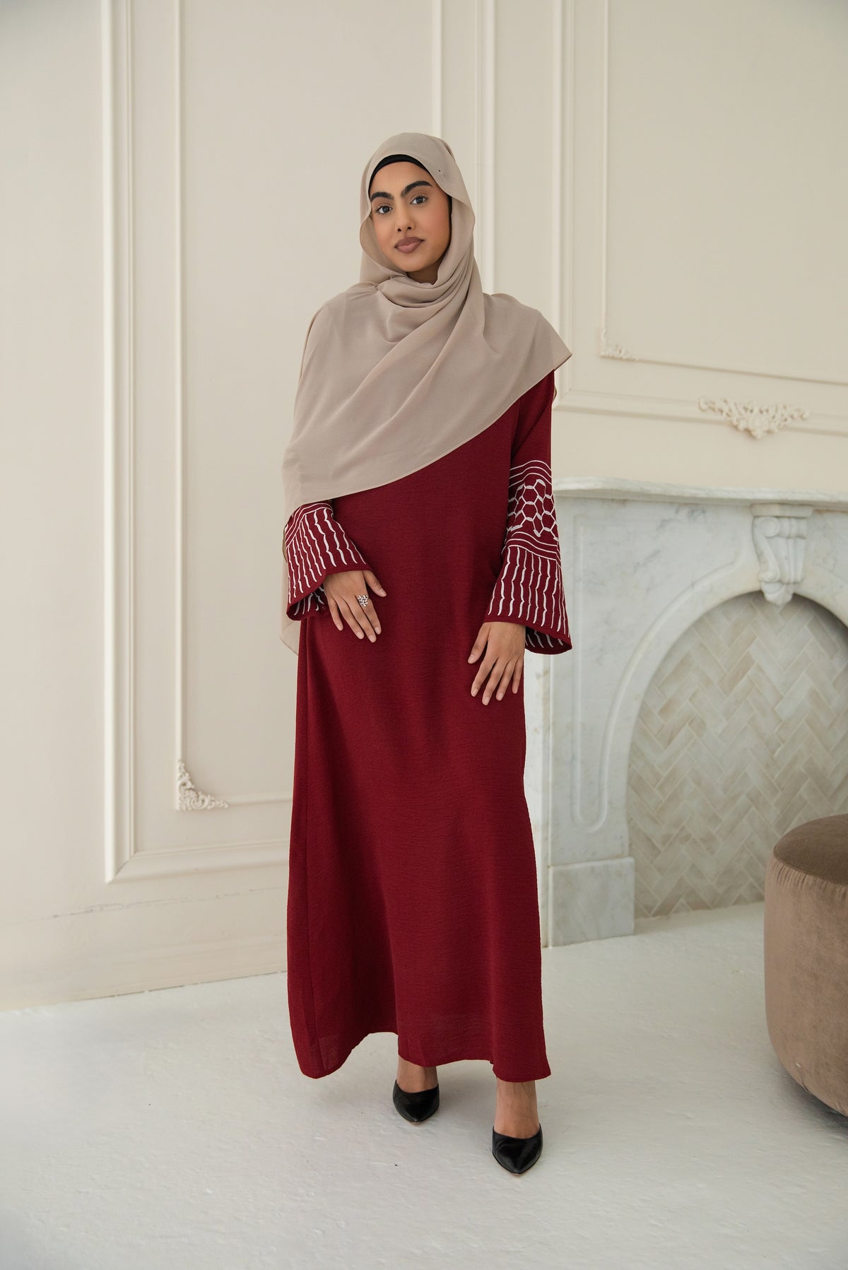 Najat Keffiyah Abaya - Rumaan