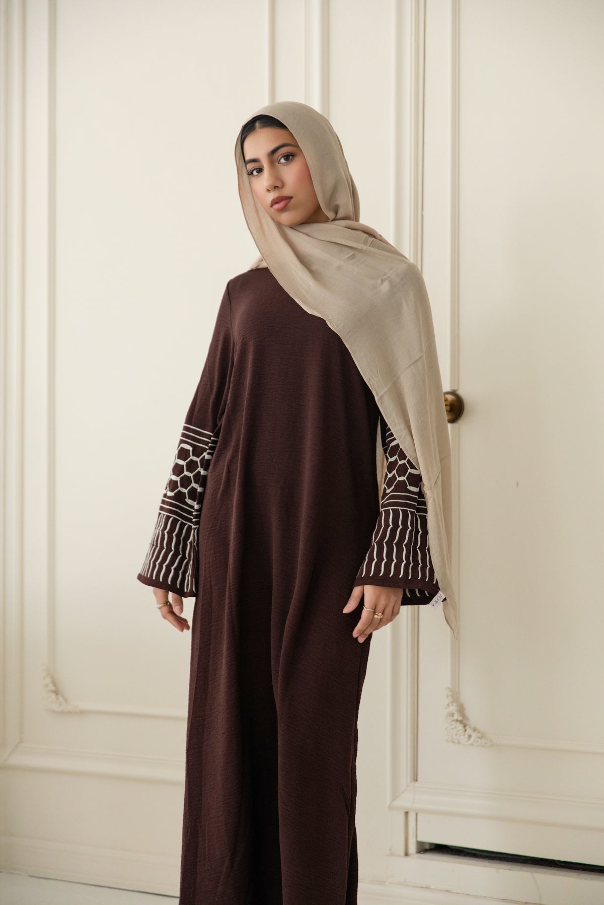 Najat Keffiyah Abaya - Toasted Mocha