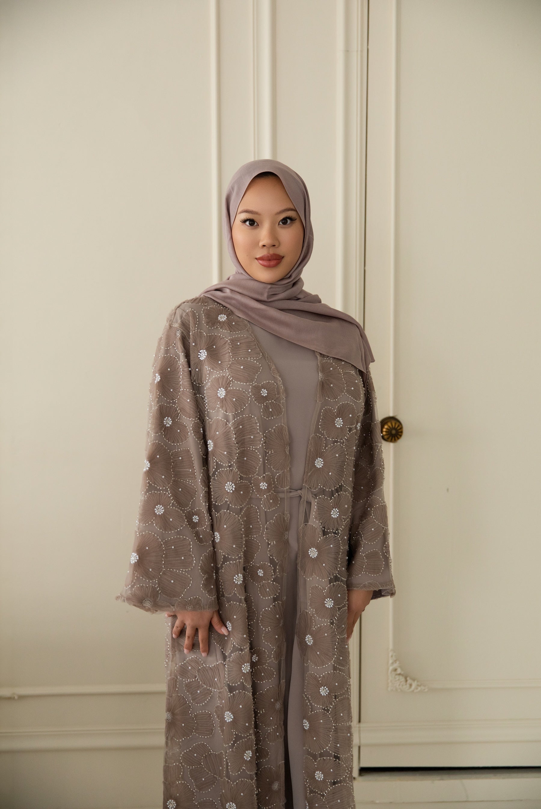 Azra Embroidered Abaya Set - Rose Taupe