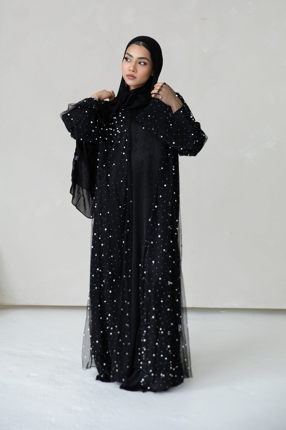 Akoya Pearl Abaya - Layl