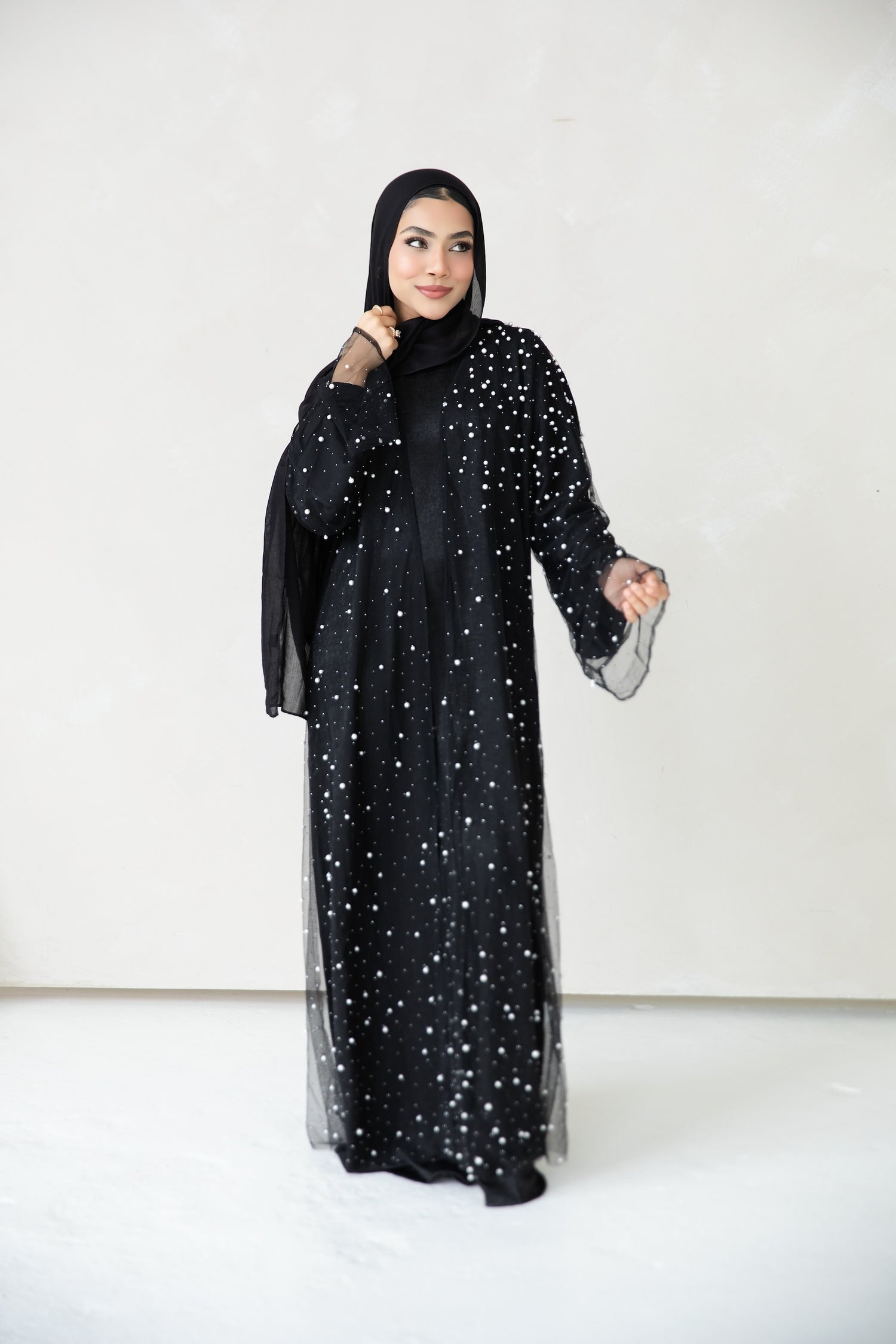 Akoya Pearl Abaya - Layl