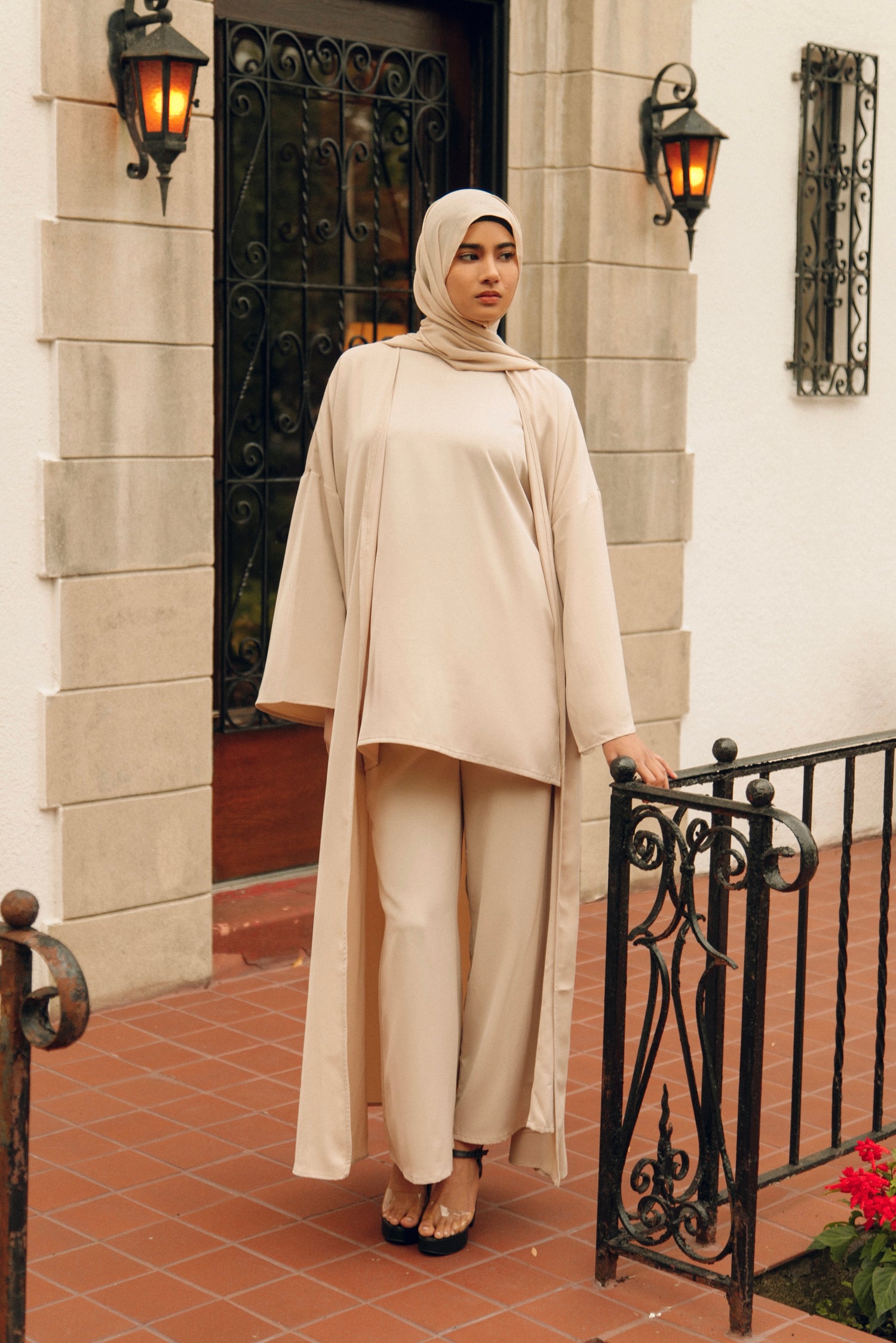 Serene Three Piece Abaya Matching Set - Bisque