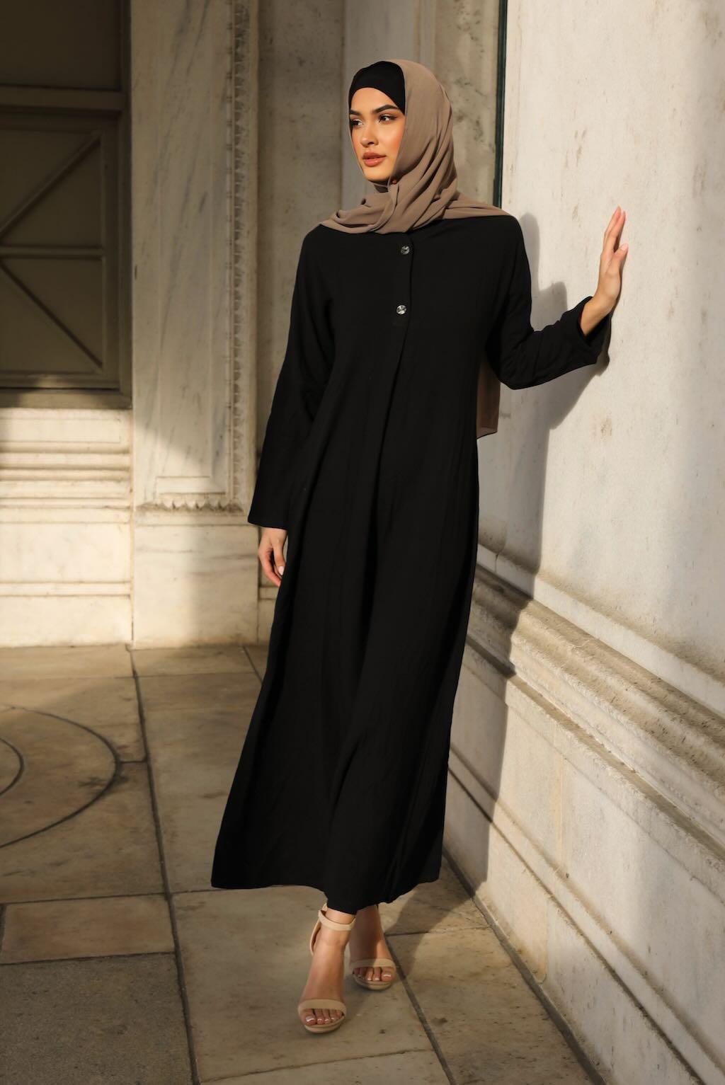 Shifah Flowy Abaya Dress - Black