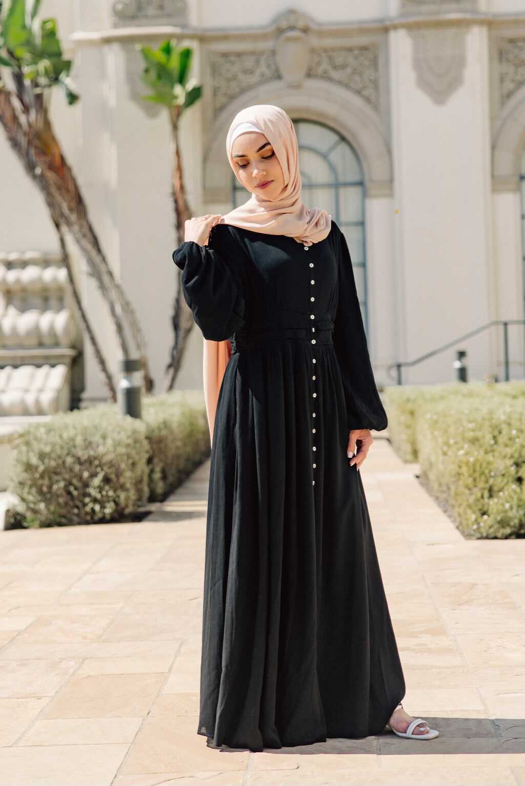 Lulu Linen Maxi Dress - Black