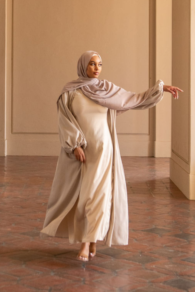 Saya Balloon Sleeve Abaya - Taupe Sand