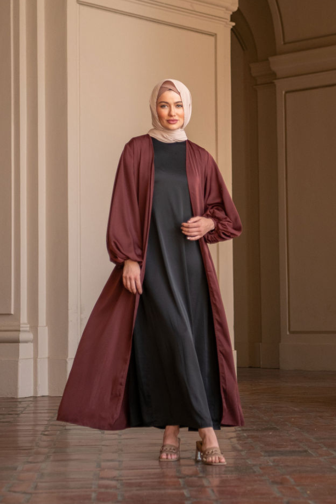 Saya Balloon Sleeve Abaya - Berry Red