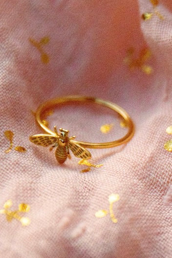 Bumblebee Ring