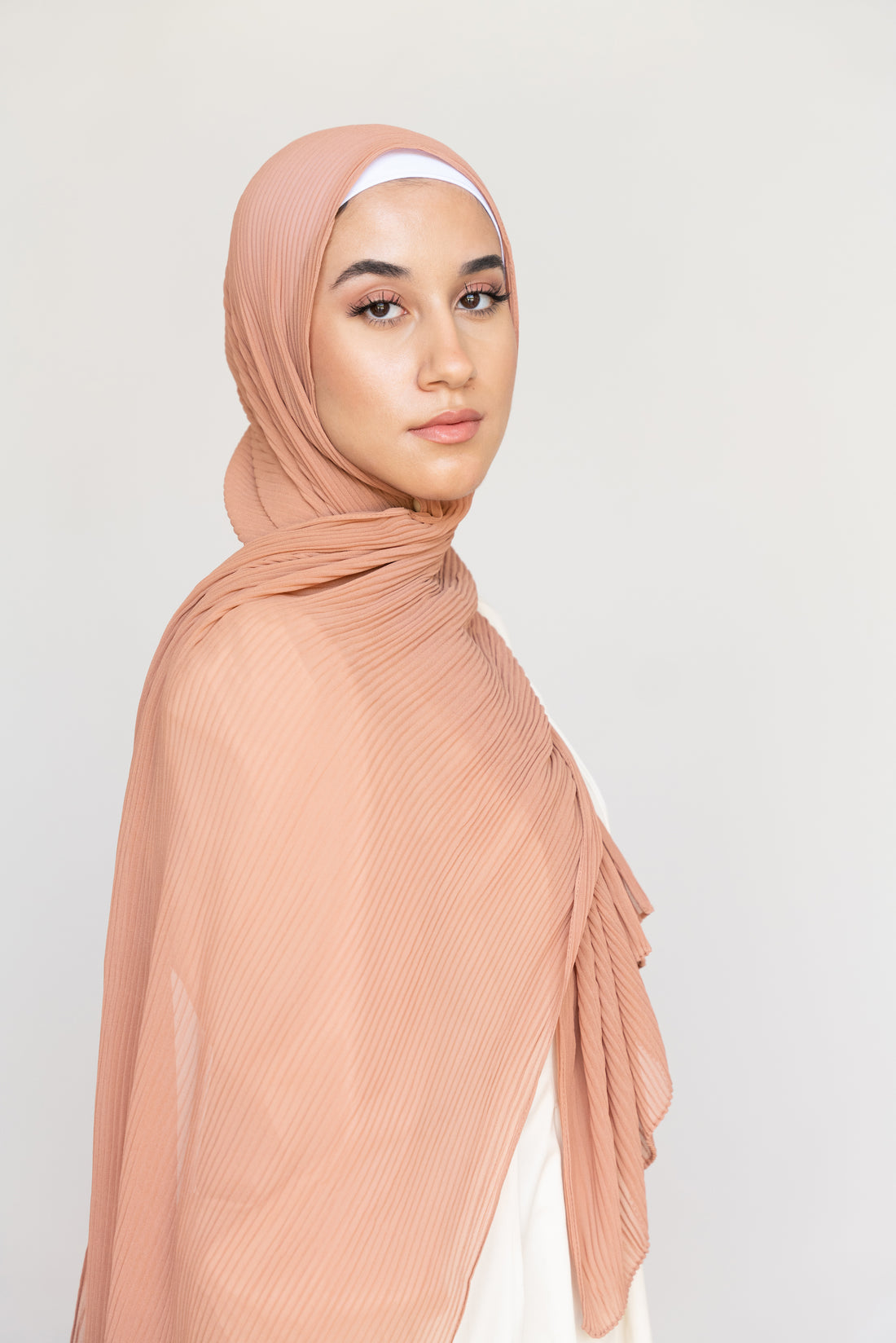 APRICOT Pleated Chiffon