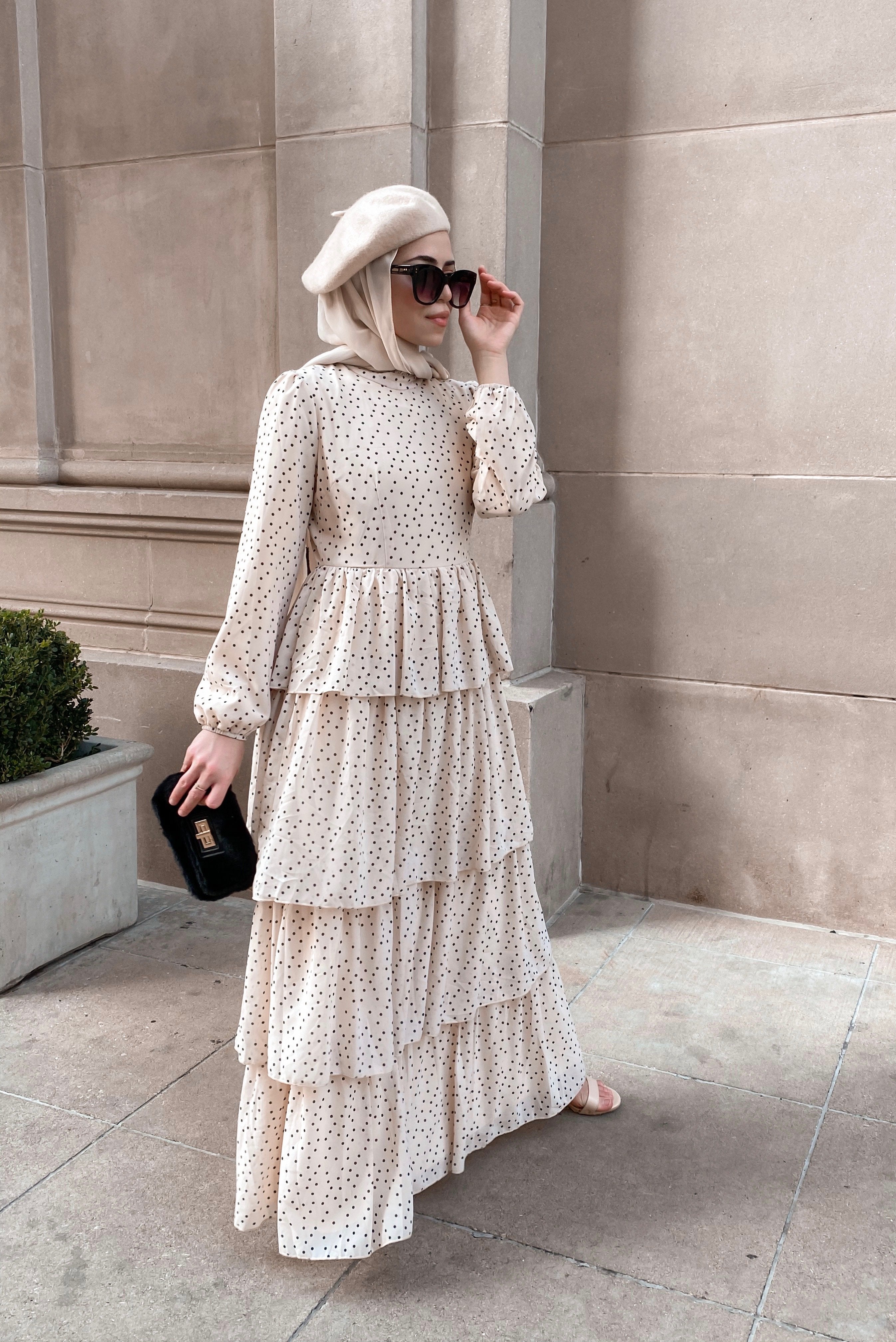 Tiered Polka-Dot Long DressSカラー